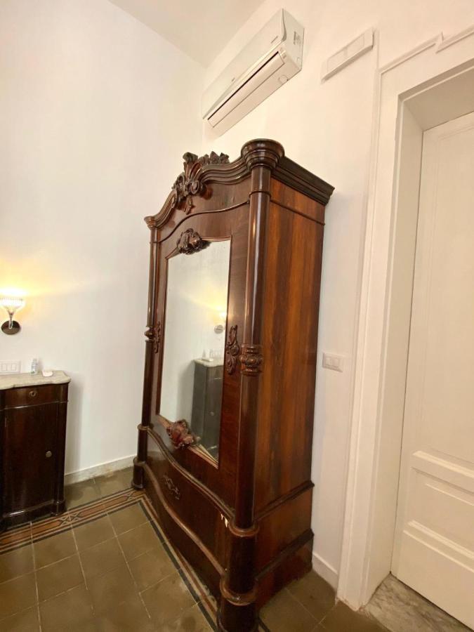 Al Teatro Bed & Breakfast Реджо ди Калабрия Екстериор снимка
